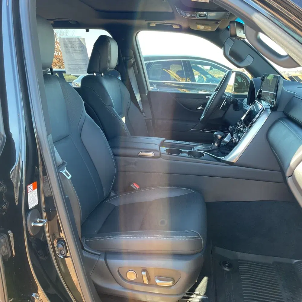 2024 Lexus LX 600 Luxury