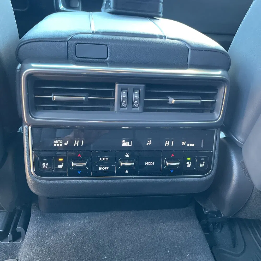 2024 Lexus LX 600 Luxury