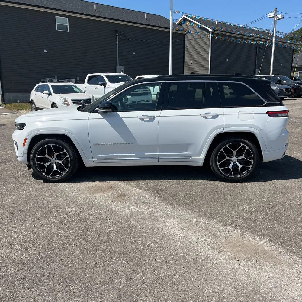 2024 Jeep Grand Cherokee Summit Reserve