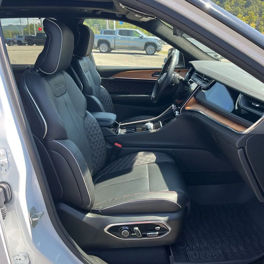 2024 Jeep Grand Cherokee Summit Reserve