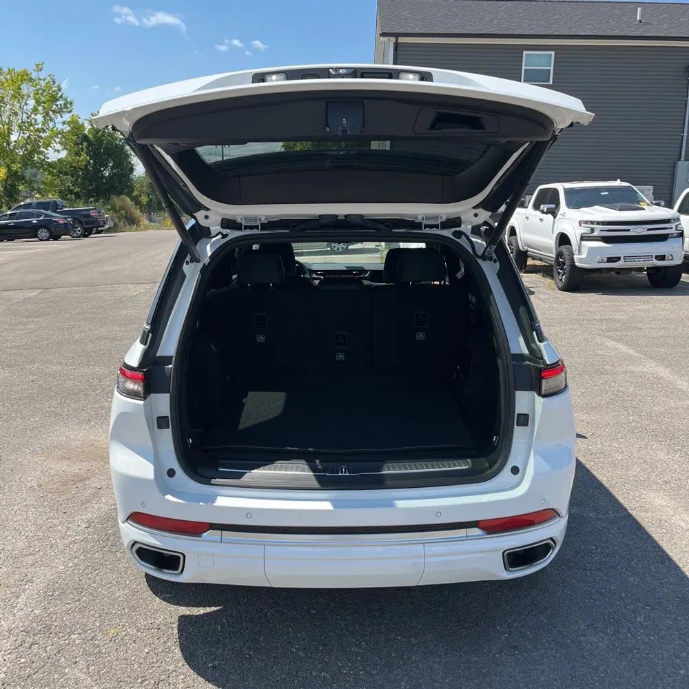 2024 Jeep Grand Cherokee Summit Reserve