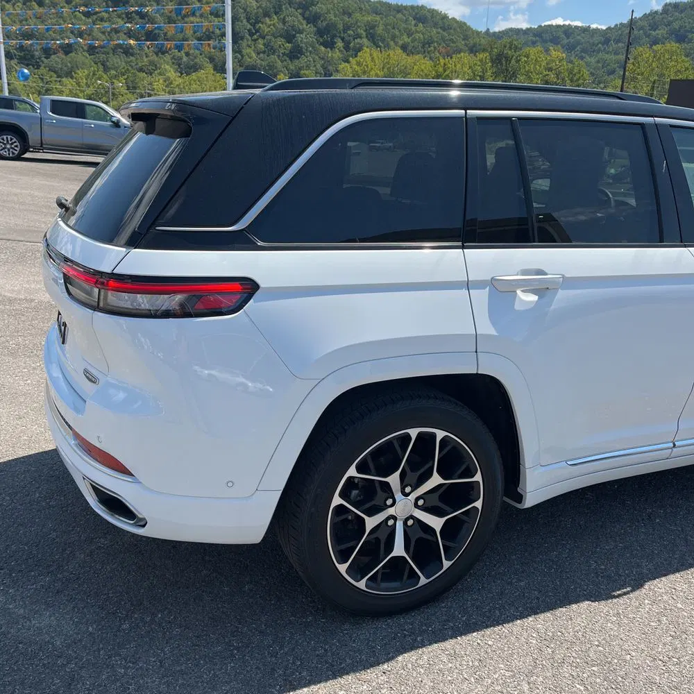 2024 Jeep Grand Cherokee Summit Reserve