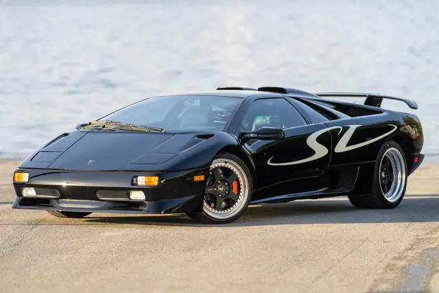 1998 Lamborghini Diablo SV - ~24,200 Miles, Gated 5-Speed Manual, 510-hp V12, Reviewed by Doug DeMuro