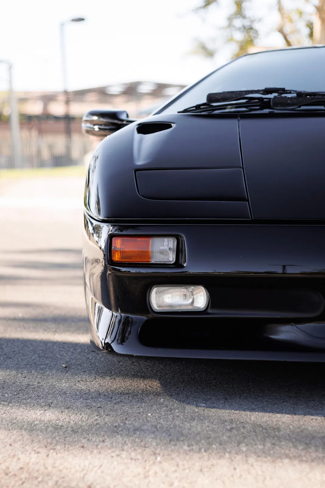 1998 Lamborghini Diablo SV - ~24,200 Miles, Gated 5-Speed Manual, 510-hp V12, Reviewed by Doug DeMuro