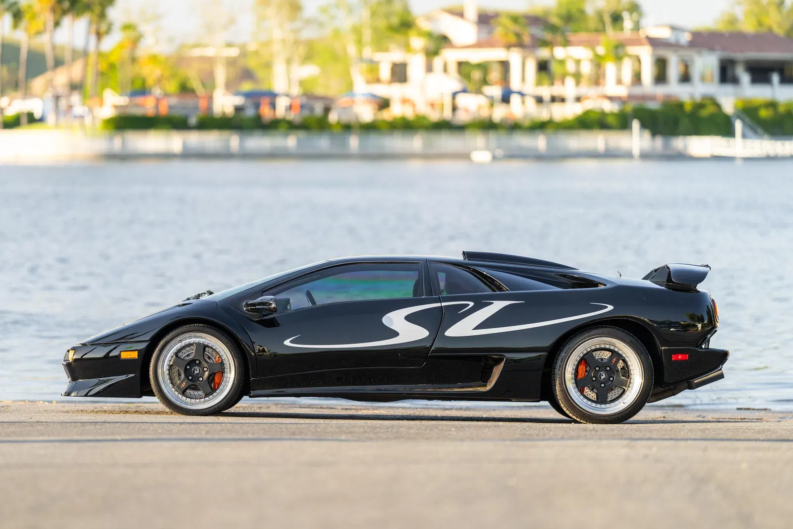 1998 Lamborghini Diablo SV - ~24,200 Miles, Gated 5-Speed Manual, 510-hp V12, Reviewed by Doug DeMuro