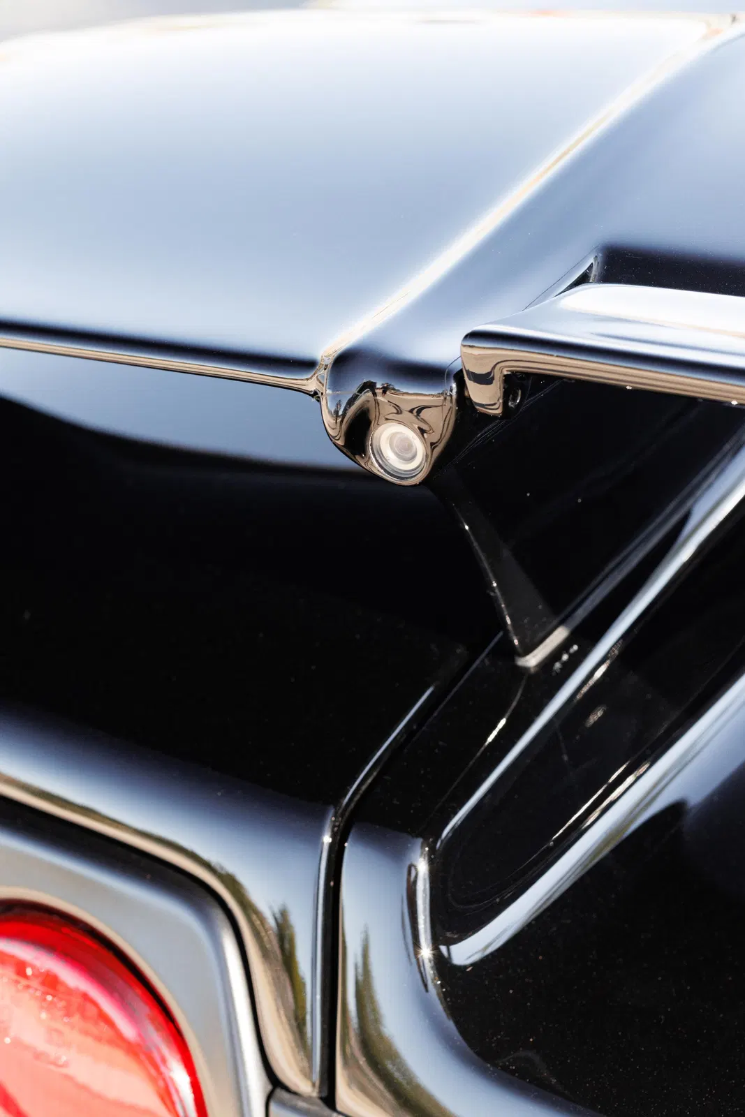 1998 Lamborghini Diablo SV - ~24,200 Miles, Gated 5-Speed Manual, 510-hp V12, Reviewed by Doug DeMuro