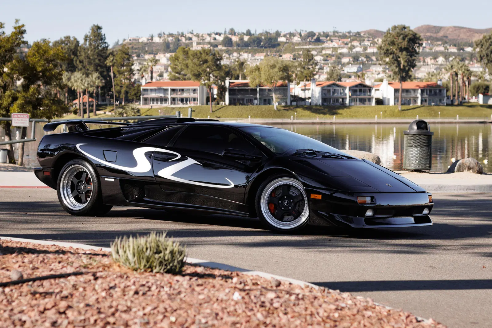1998 Lamborghini Diablo SV - ~24,200 Miles, Gated 5-Speed Manual, 510-hp V12, Reviewed by Doug DeMuro