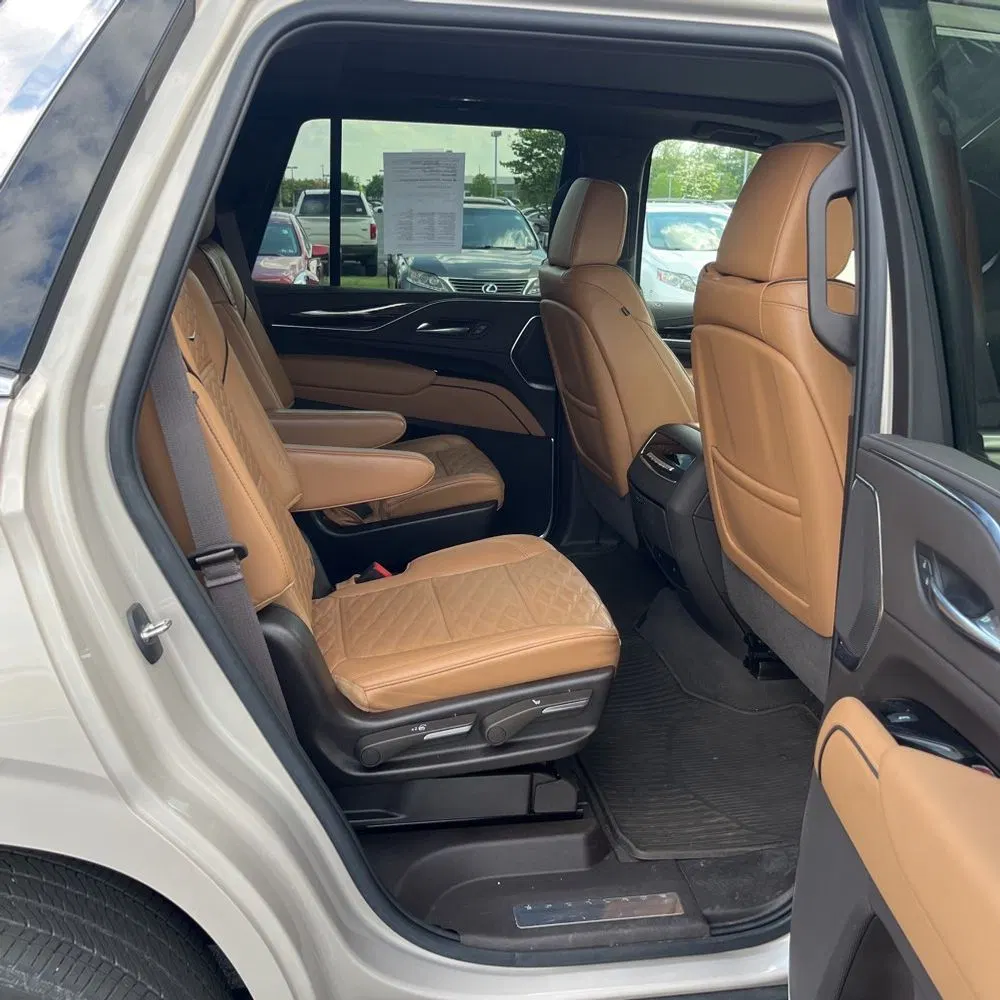 2022 Cadillac Escalade Premium Luxury