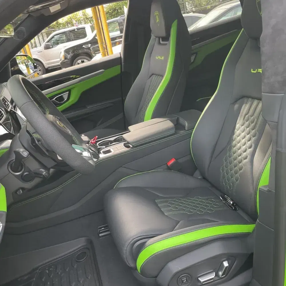 2024 Lamborghini Urus S