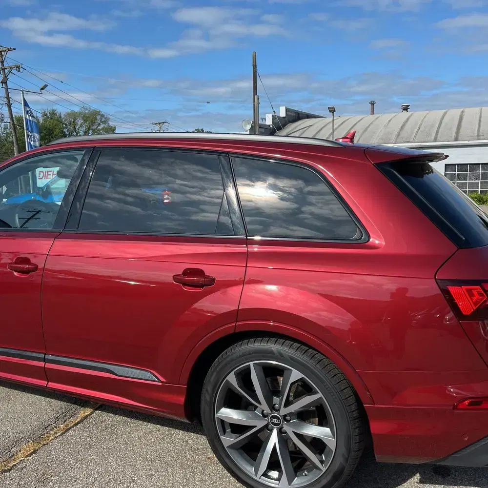 2024 Audi SQ7 Prestige