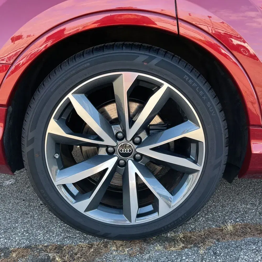 2024 Audi SQ7 Prestige