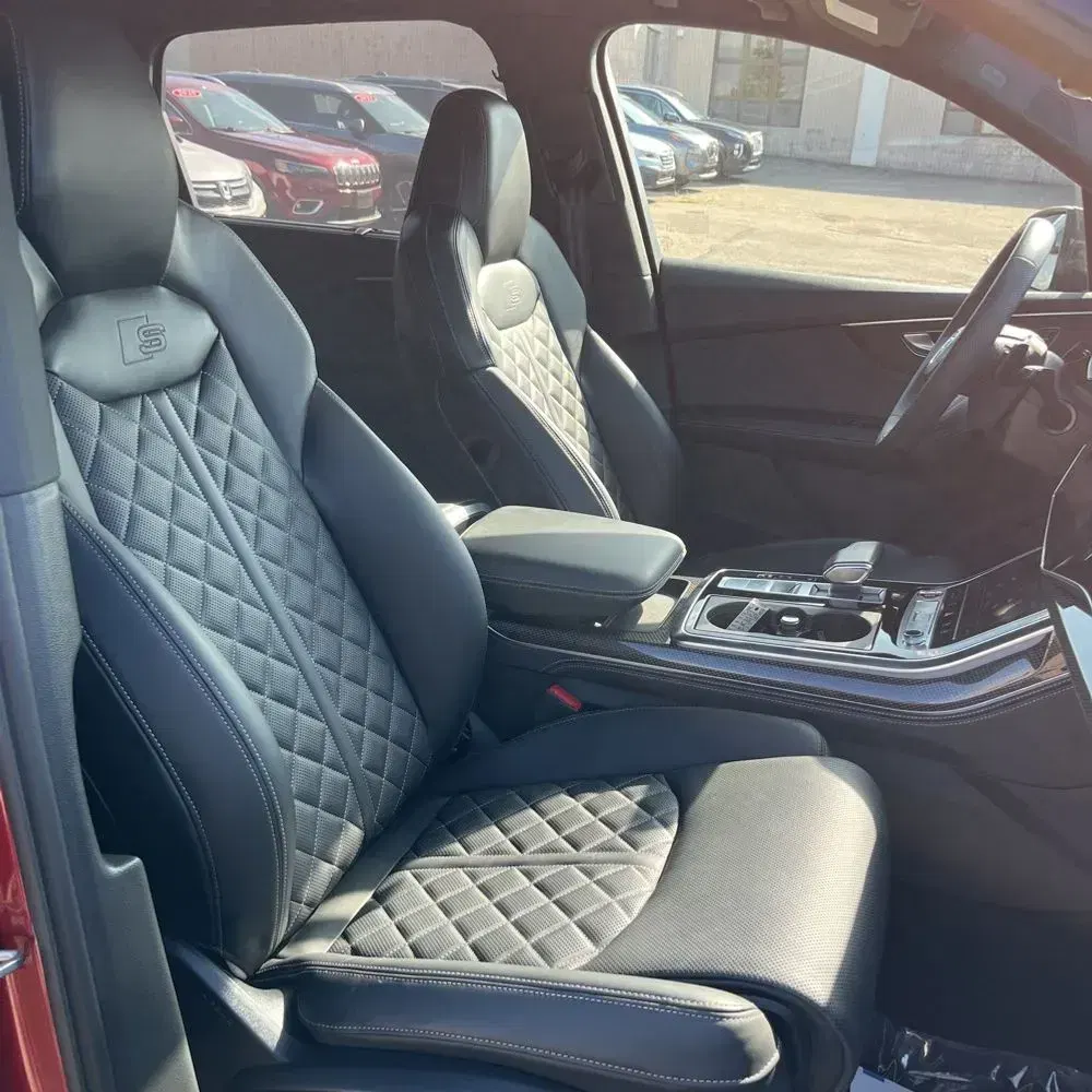 2024 Audi SQ7 Prestige