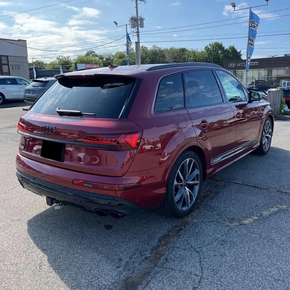 2024 Audi SQ7 Prestige