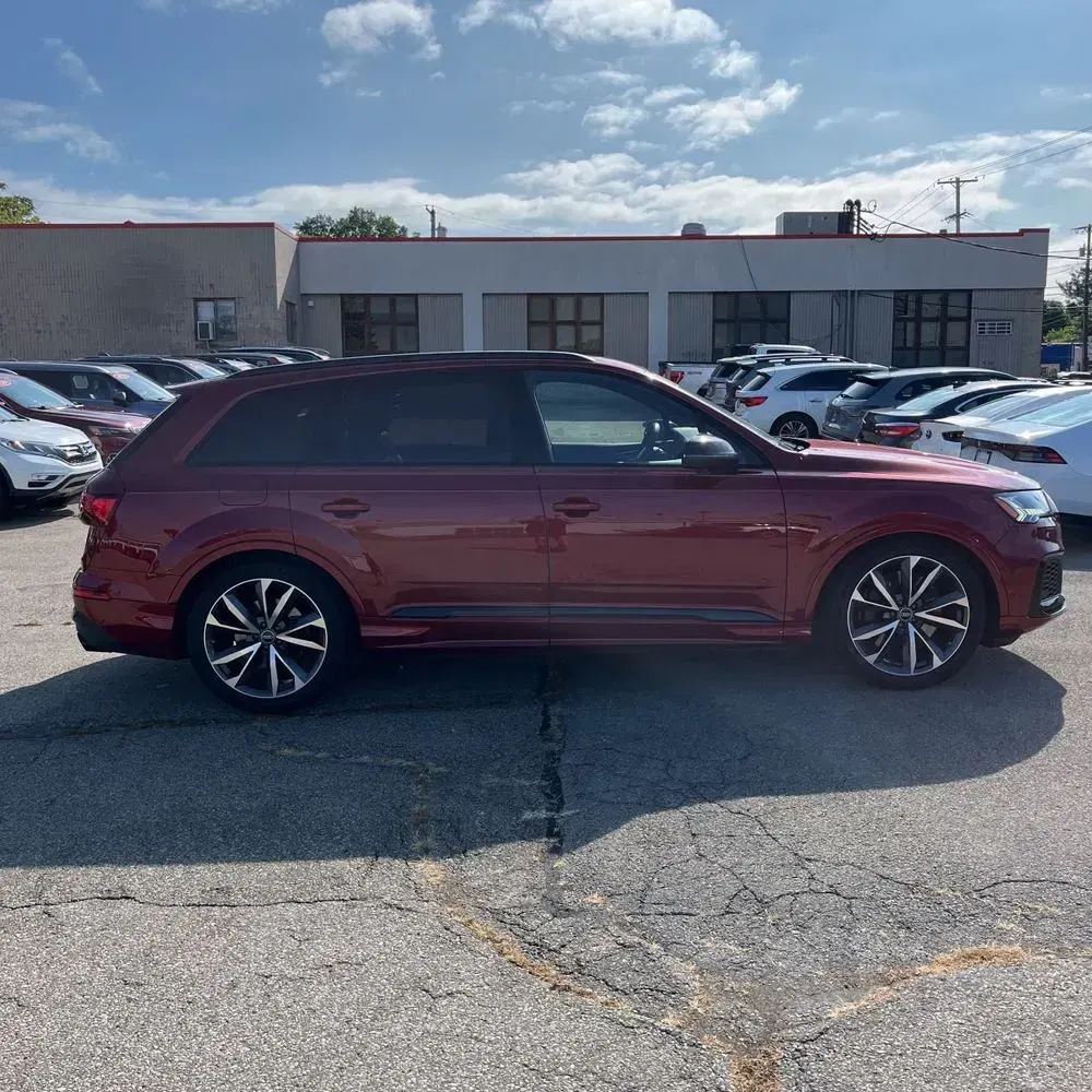 2024 Audi SQ7 Prestige