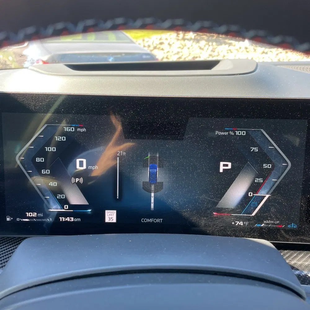 2025 BMW X7 M60i