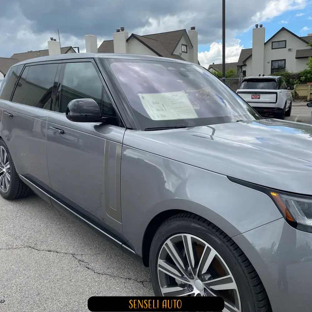 2023 Land Rover Range Rover P530 SE LWB
