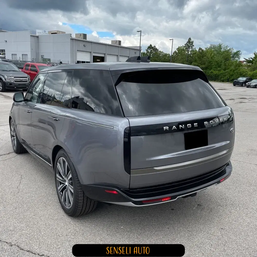 2023 Land Rover Range Rover P530 SE LWB