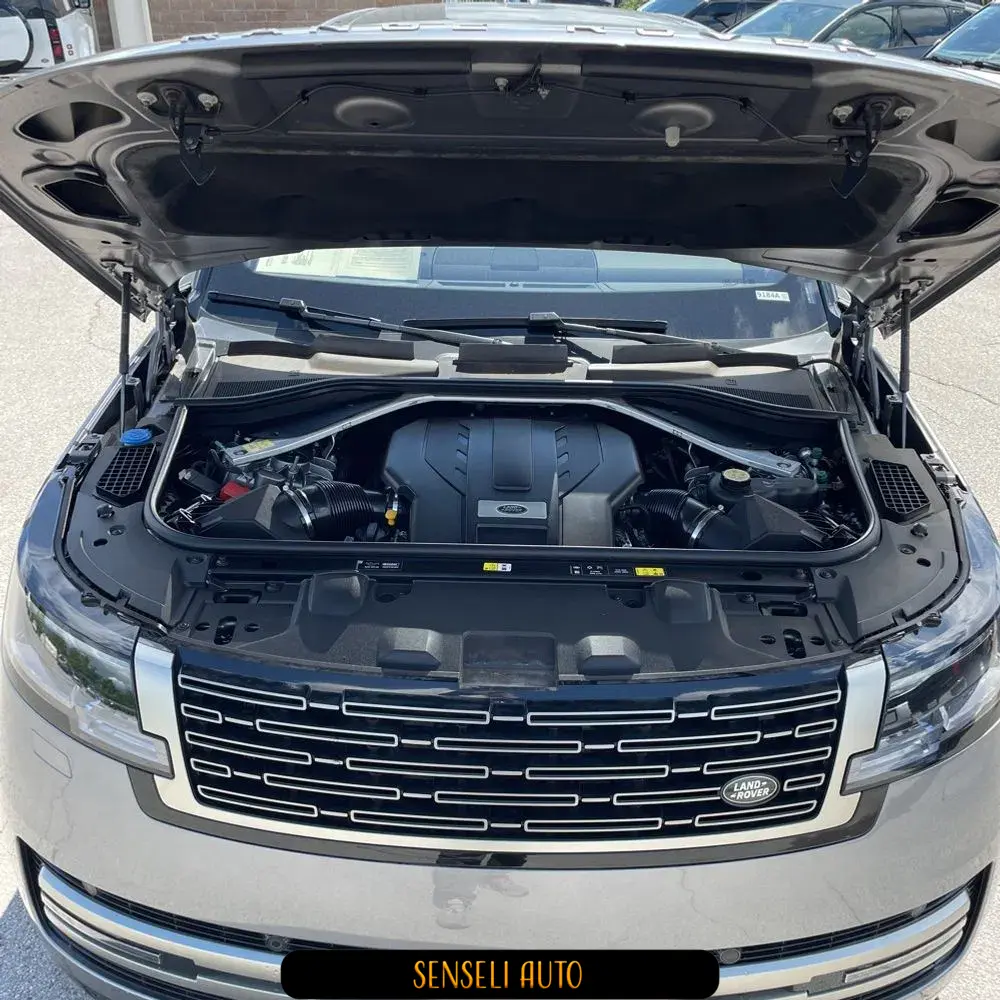 2023 Land Rover Range Rover P530 SE LWB