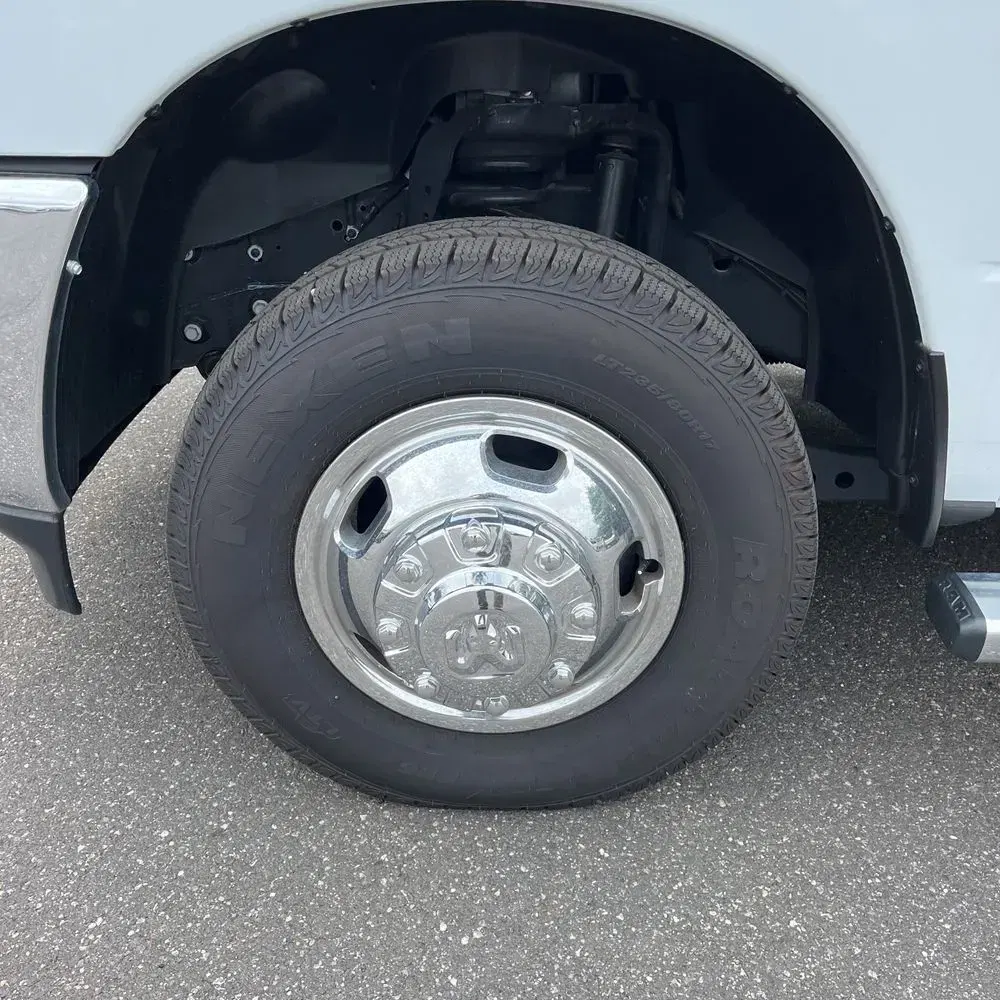 2024 Ram 3500 Cab/Chassis Tradesman