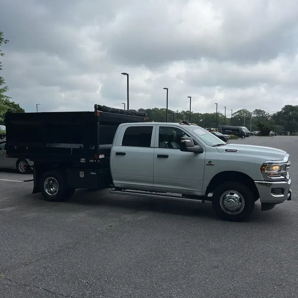 2024 Ram 3500 Cab/Chassis Tradesman