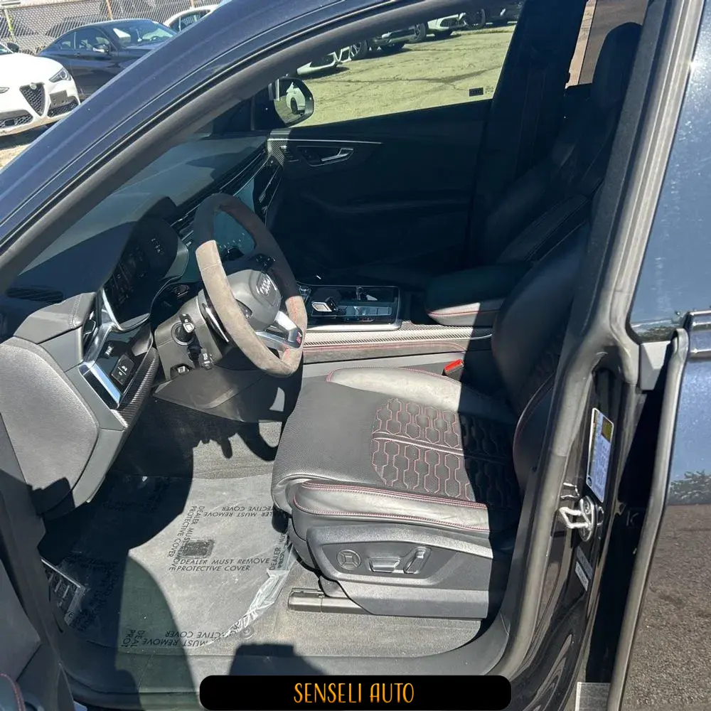 2021 Audi RS Q8 Base