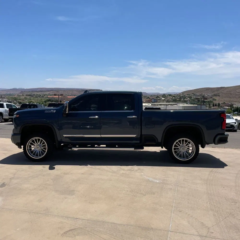 2024 Chevrolet Silverado 2500HD High Country
