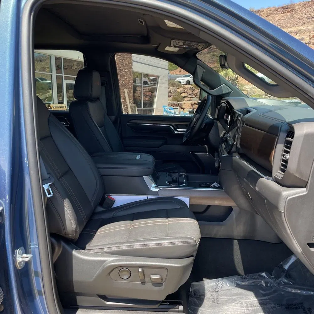 2024 Chevrolet Silverado 2500HD High Country