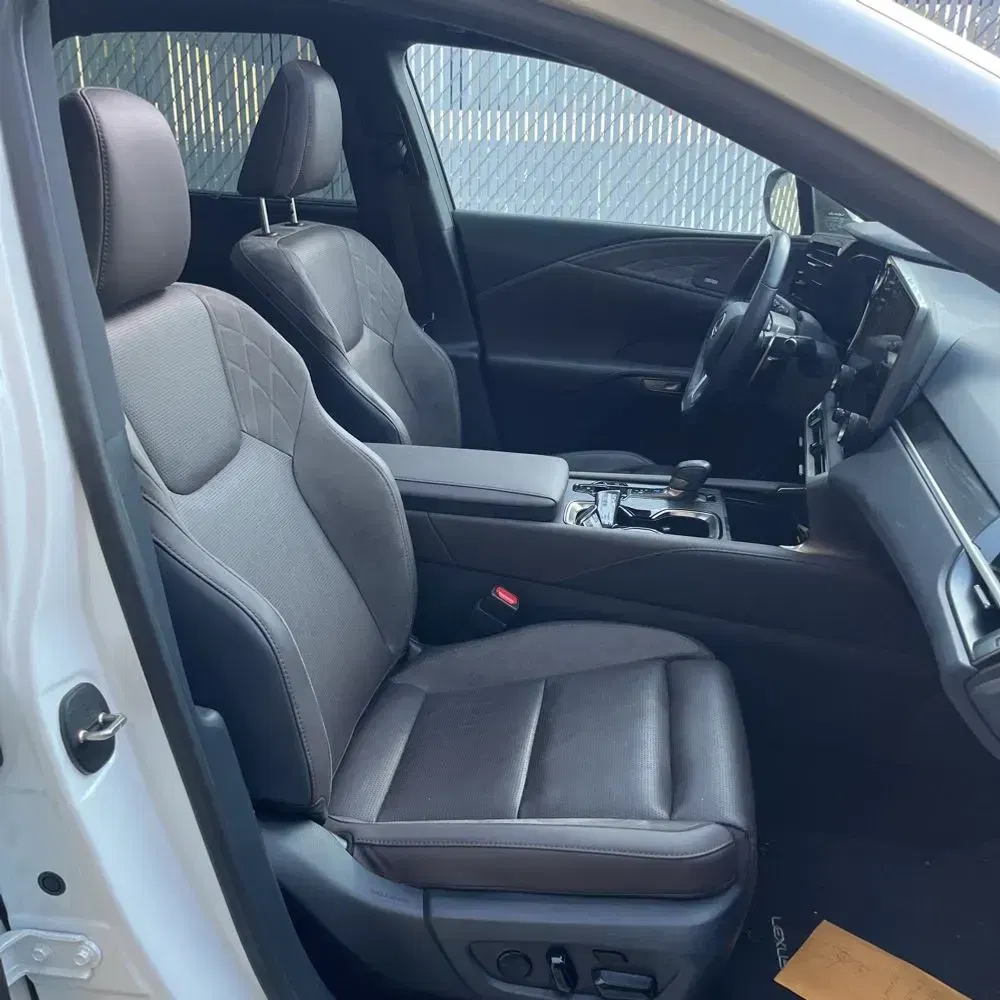 2024 Lexus RX 450h+ Luxury