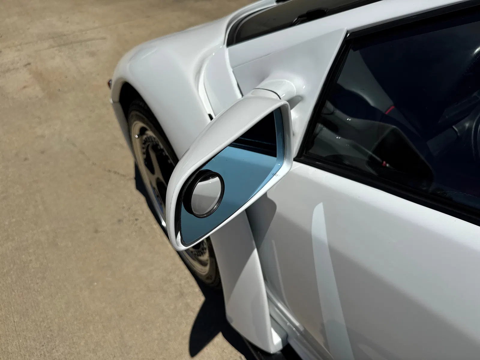 1991 Lamborghini Diablo - $124k+ in Recent Service, Gated 5-Speed Manual, 16k Miles Shown, U.S. Title