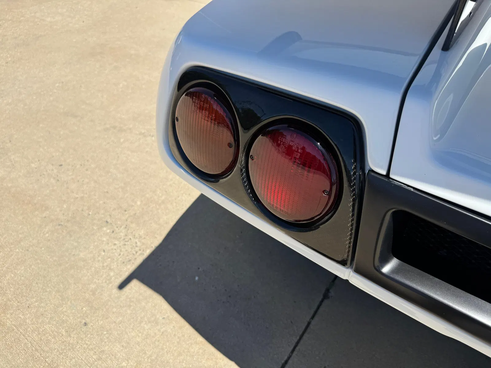 1991 Lamborghini Diablo - $124k+ in Recent Service, Gated 5-Speed Manual, 16k Miles Shown, U.S. Title